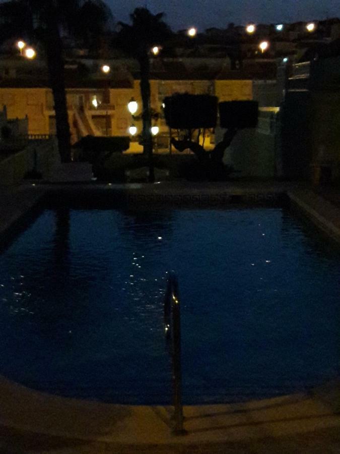 Carolinas Aptmt Orihuela Villacosta ภายนอก รูปภาพ